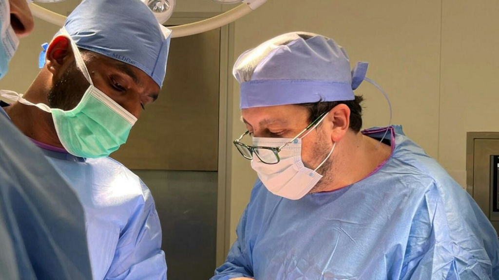 Dubai doctors reconstruct cancer patient's facial bones using 3D-printing